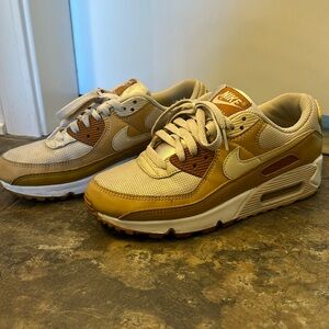 Leather contrast Nike air